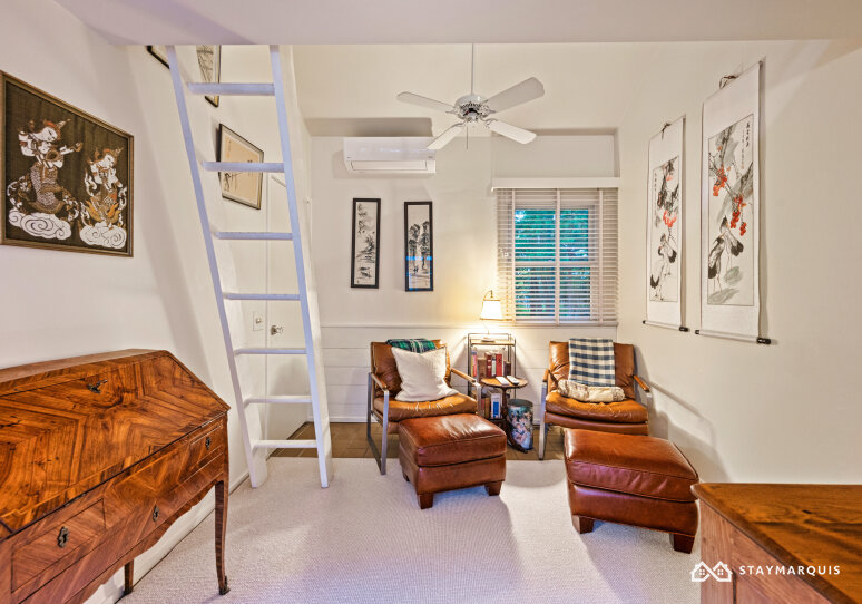 Hamptons Home 1020830