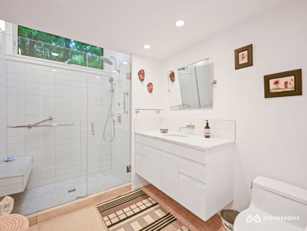 Hamptons Home 1020830