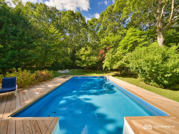 Hamptons Home 1020830
