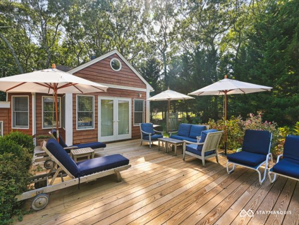 Hamptons Home 1020830