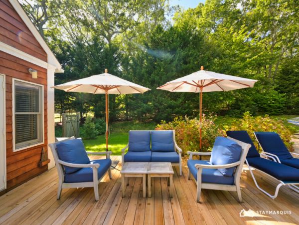 Hamptons Home 1020830