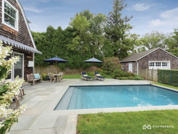 Hamptons Home 1020831