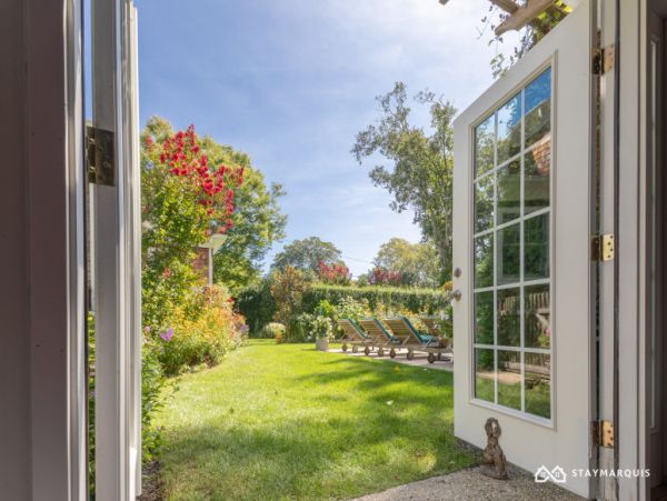 Hamptons Home 1020832