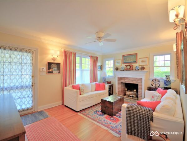 Hamptons Home 1020832