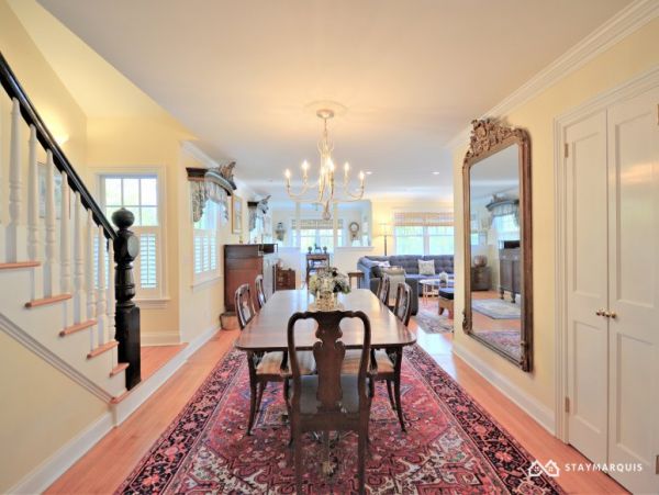 Hamptons Home 1020832
