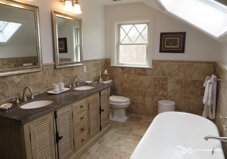 Hamptons Home 1020832