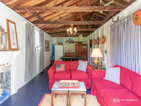 Hamptons Home 1020832