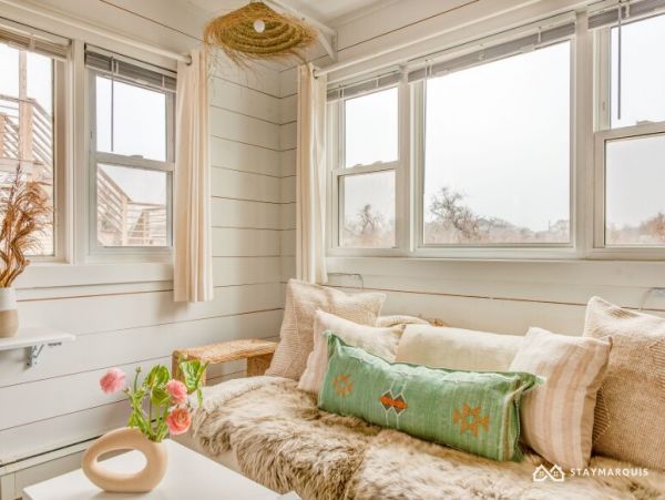 Hamptons Home 1020833