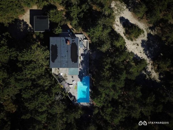 Hamptons Home 1020834