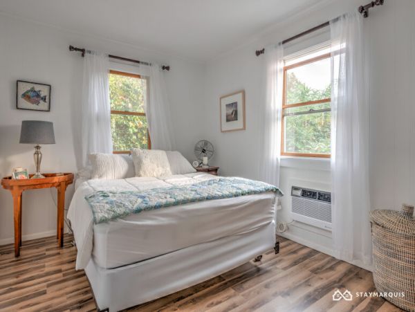 Hamptons Home 1020835