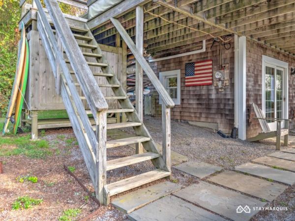 Hamptons Home 1020835