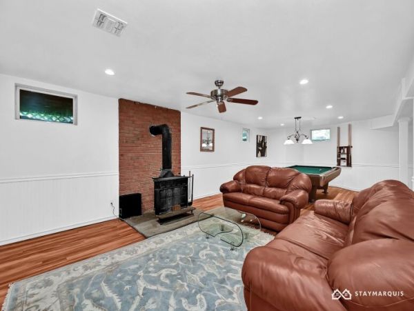 Hamptons Home 1020836