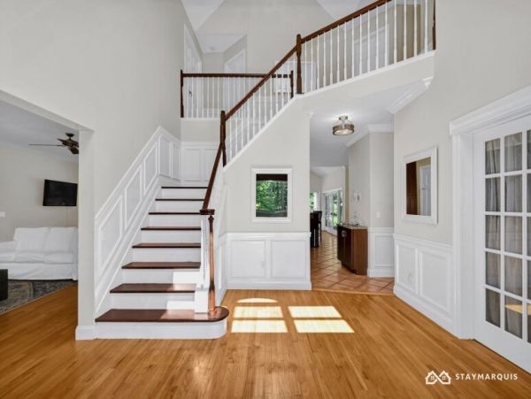 Hamptons Home 1020836