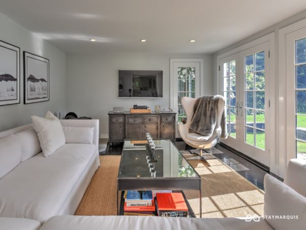 Hamptons Home 1020837