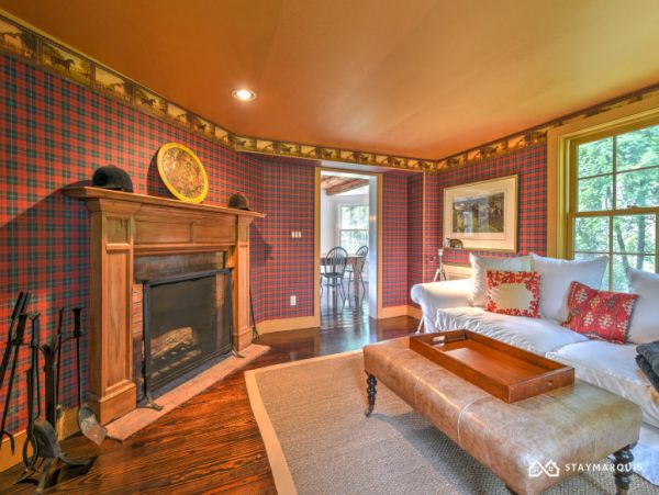 Hamptons Home 1020837