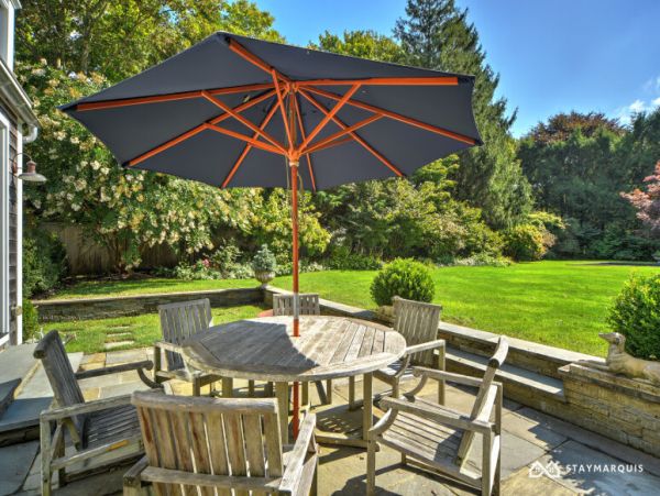Hamptons Home 1020837