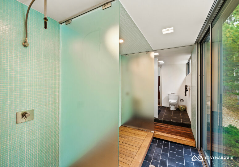 Hamptons Home 1020838