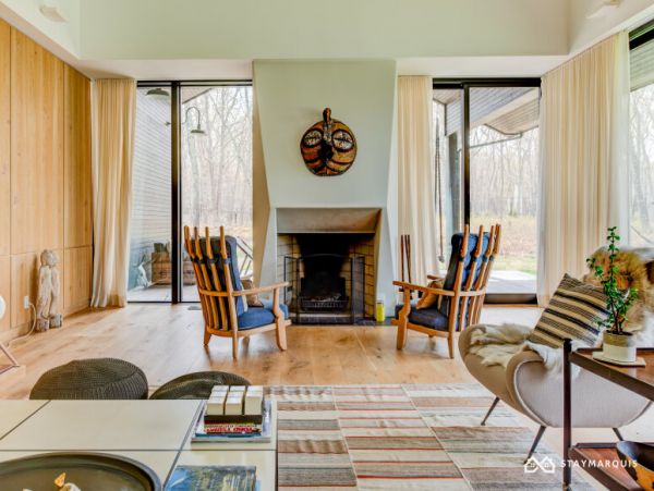 Hamptons Home 1020839