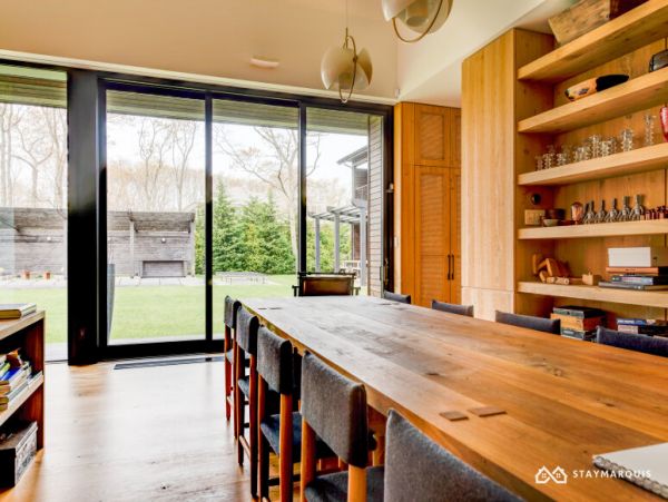 Hamptons Home 1020839
