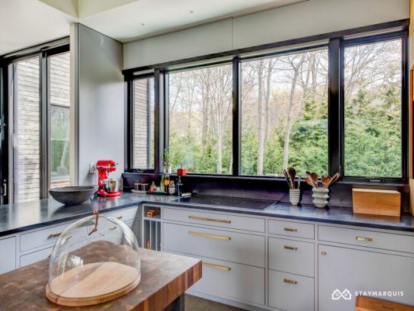 Hamptons Home 1020839