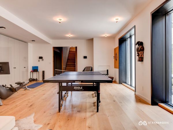 Hamptons Home 1020839