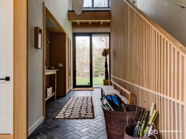 Hamptons Home 1020839