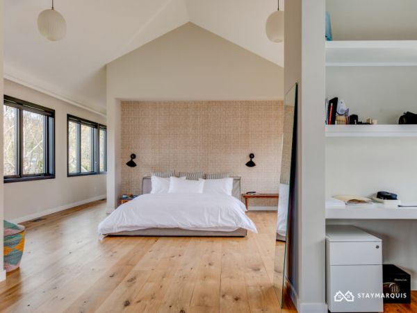 Hamptons Home 1020839