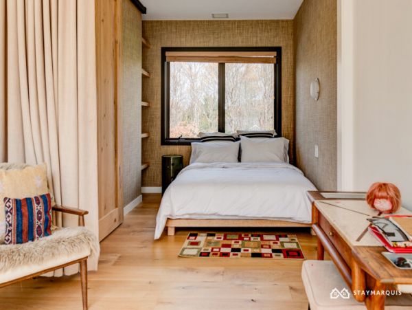 Hamptons Home 1020839