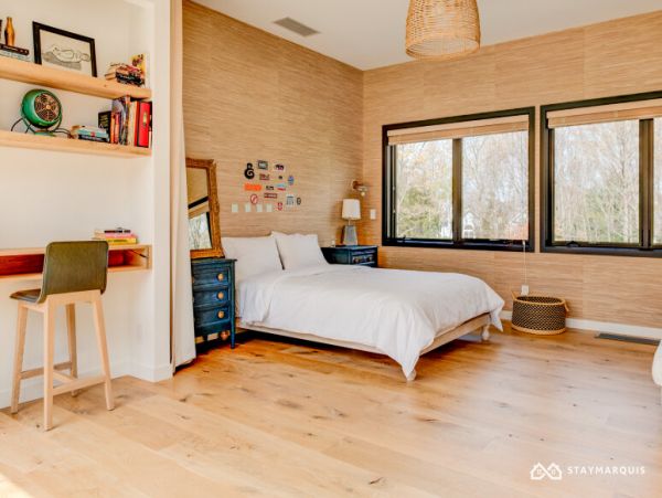 Hamptons Home 1020839