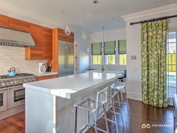 Hamptons Home 1020840