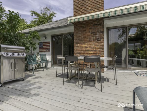 Hamptons Home 1020841