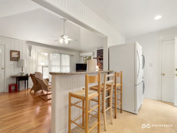 Hamptons Home 1020842