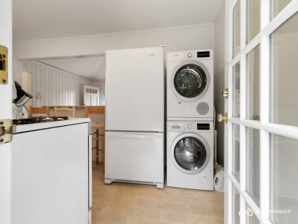 Hamptons Home 1020842