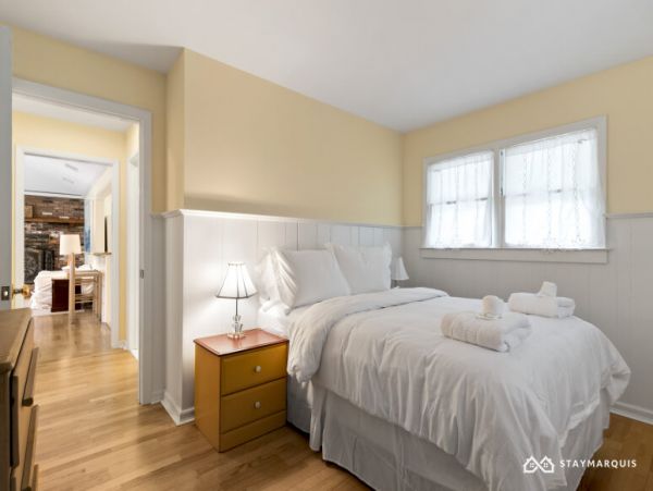 Hamptons Home 1020842