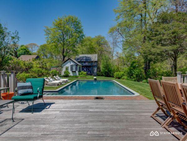 Hamptons Home 1020843
