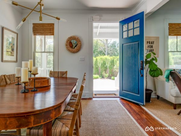 Hamptons Home 1020843