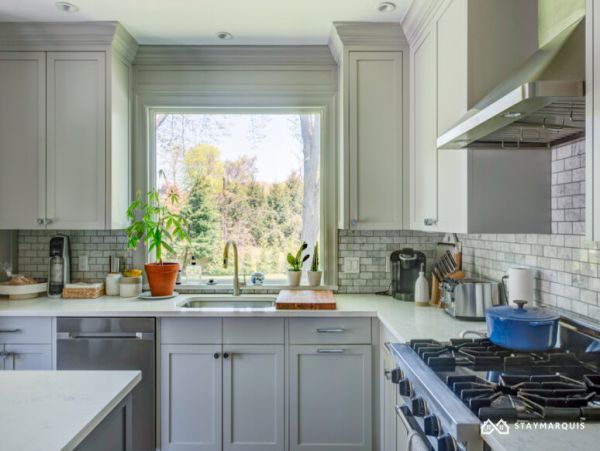 Hamptons Home 1020843