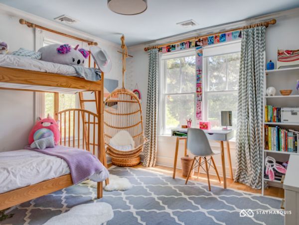 Hamptons Home 1020843