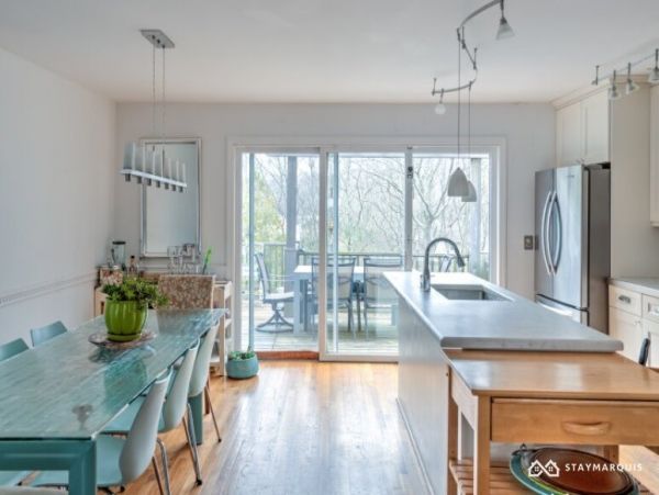 Hamptons Home 1020844