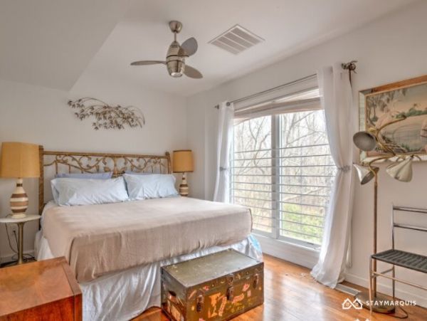 Hamptons Home 1020844