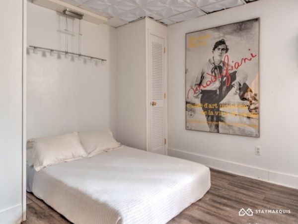 Hamptons Home 1020844