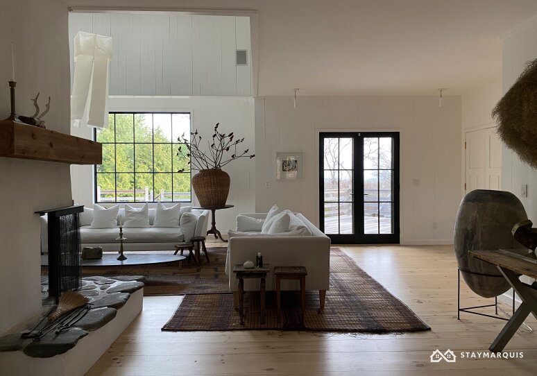 Hamptons Home 1020846