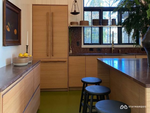 Hamptons Home 1020846
