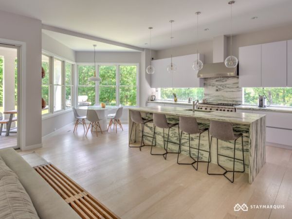 Hamptons Home 1020848