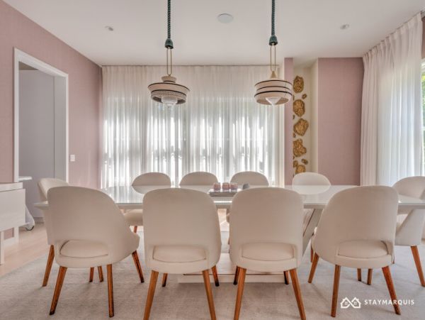 Hamptons Home 1020848