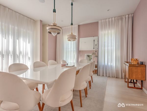 Hamptons Home 1020848