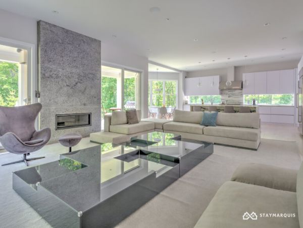 Hamptons Home 1020848