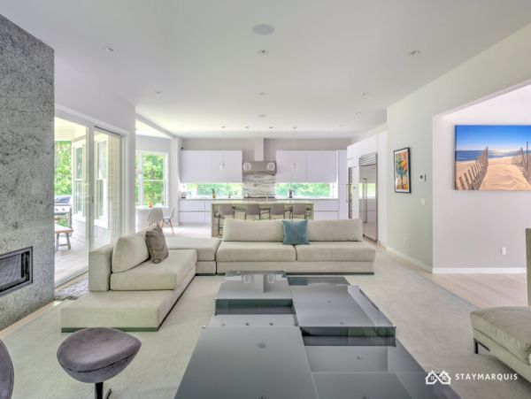 Hamptons Home 1020848