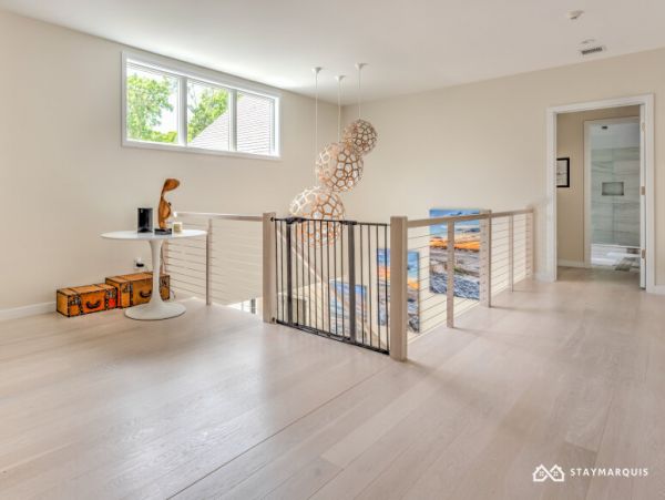 Hamptons Home 1020848