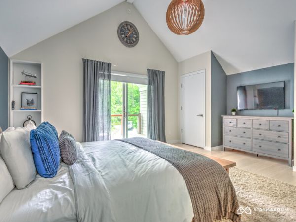Hamptons Home 1020848